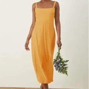 Pullover Sweatshirt - E